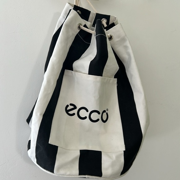 ECCO drawstring bag backpack black and white stripe canvas front pocket RARE EUC - Picture 2 of 8
